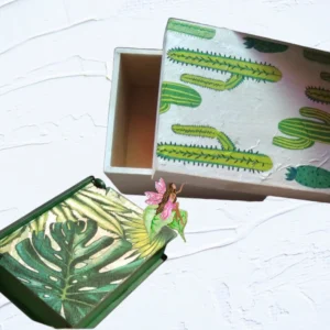 Cajitas decoradas para guardar los cigarrillos
