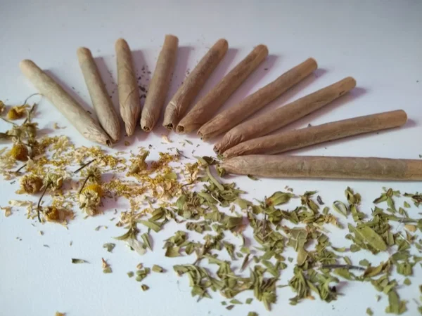 Fumar hierbas: Un ritual con historia